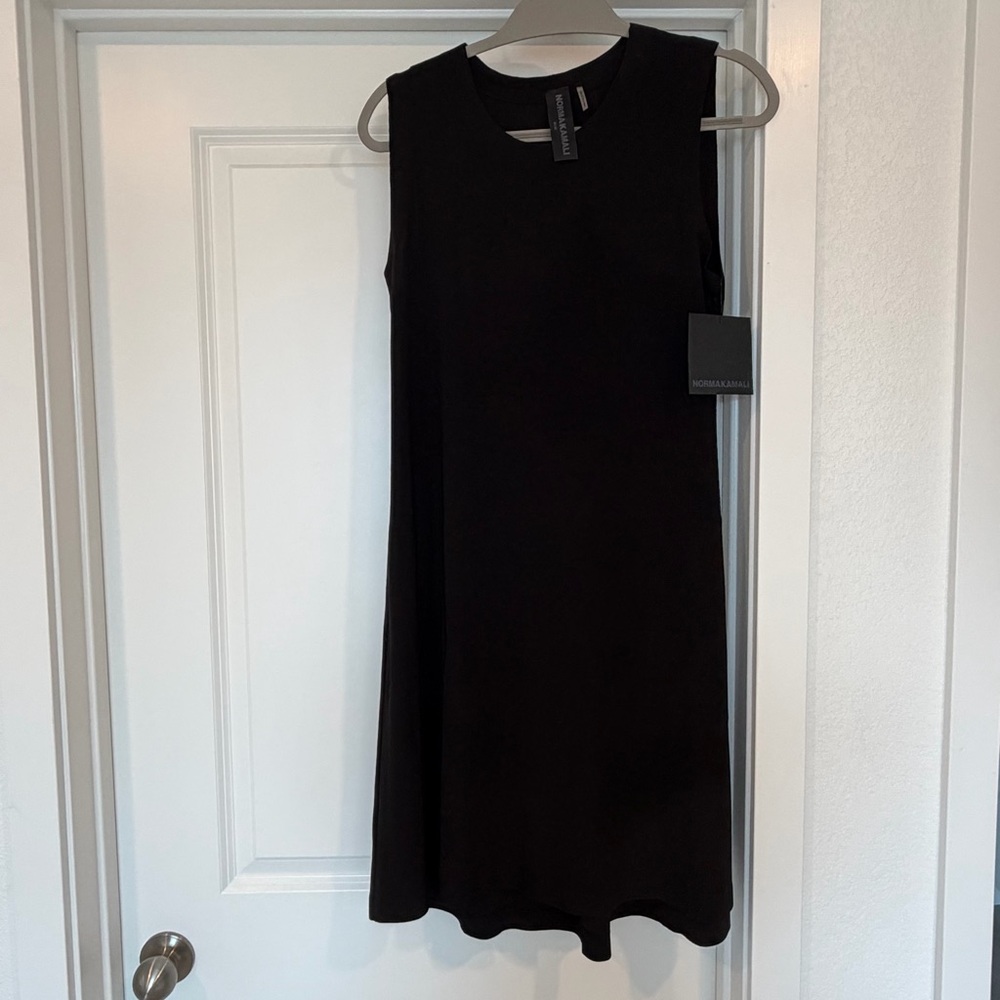 Norma Kamali Black Sleeveless Shift Dress
